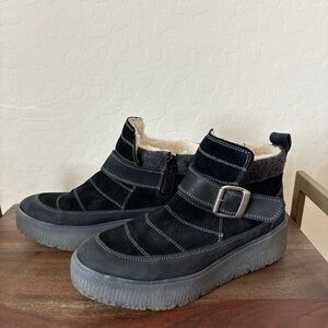 IBERIA Women’s Black Suede Ankle  Boots Wool Lining 41 US  9.5. Made In Portugal